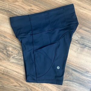 Lululemon Align Short 6”. Navy Blue. Size: 6